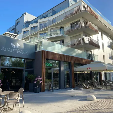 アパート Apartpark - Ambria *