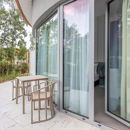 Apartpark - Ambria Апартаменты *