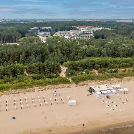 Apartpark - Ambria Apartment *